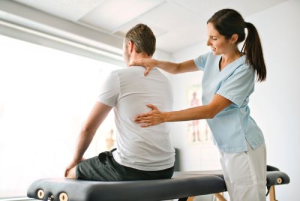8 Signs You Need to See a Denver Chiropractor for Your Back Pain