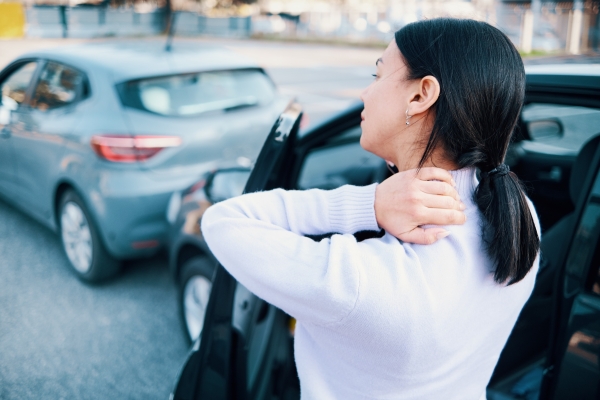 Car Accident Chiropractor in Denver: When to Go After a Crash